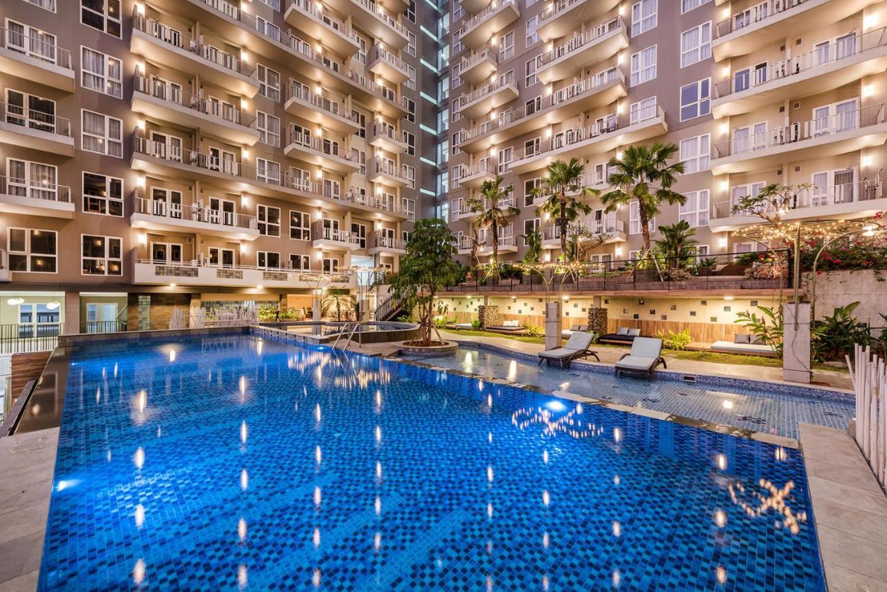 Grande Valore Hotel Cikarang Exterior photo